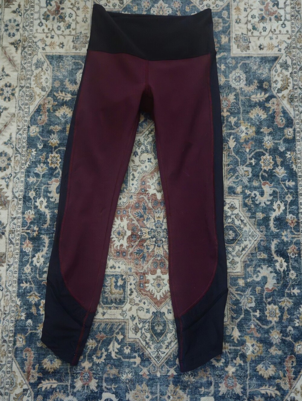 Lululemon Size 4 Purple Black Colorblock Crop Leggings Mesh Panels